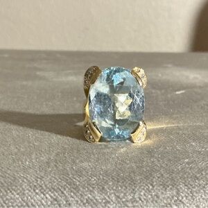 Gorgeous Vintage Aquamarine and Diamond Cocktail Ring